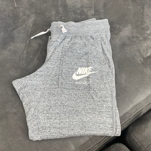 Jogger Capris